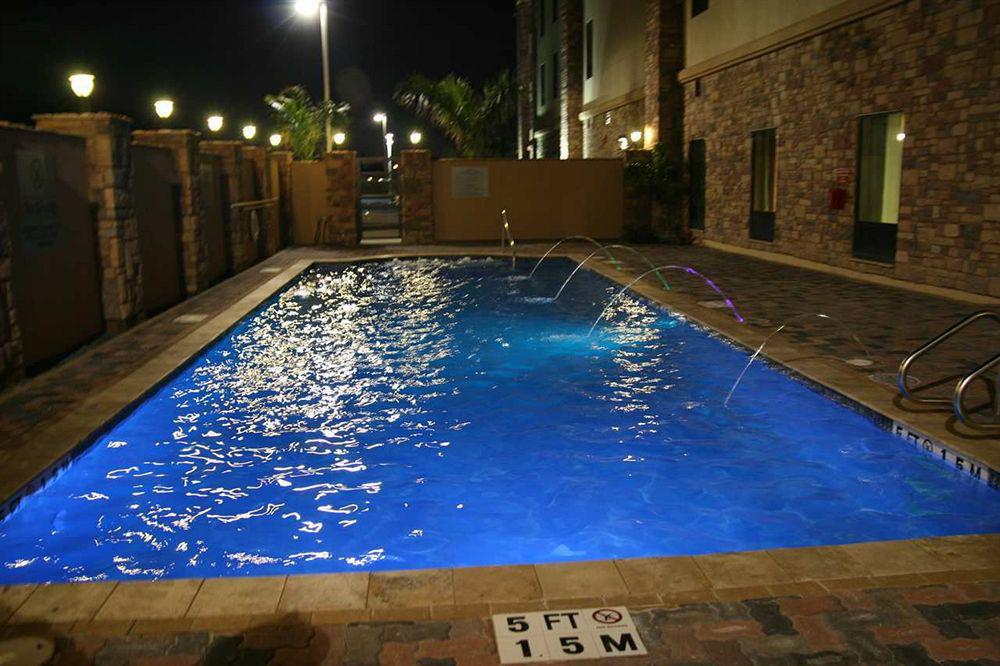 Hampton Inn & Suites Mission Facilidades foto